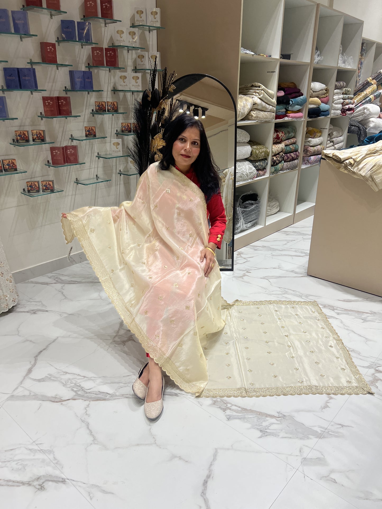 Cut Dana Hand Work Dupatta Dyeable