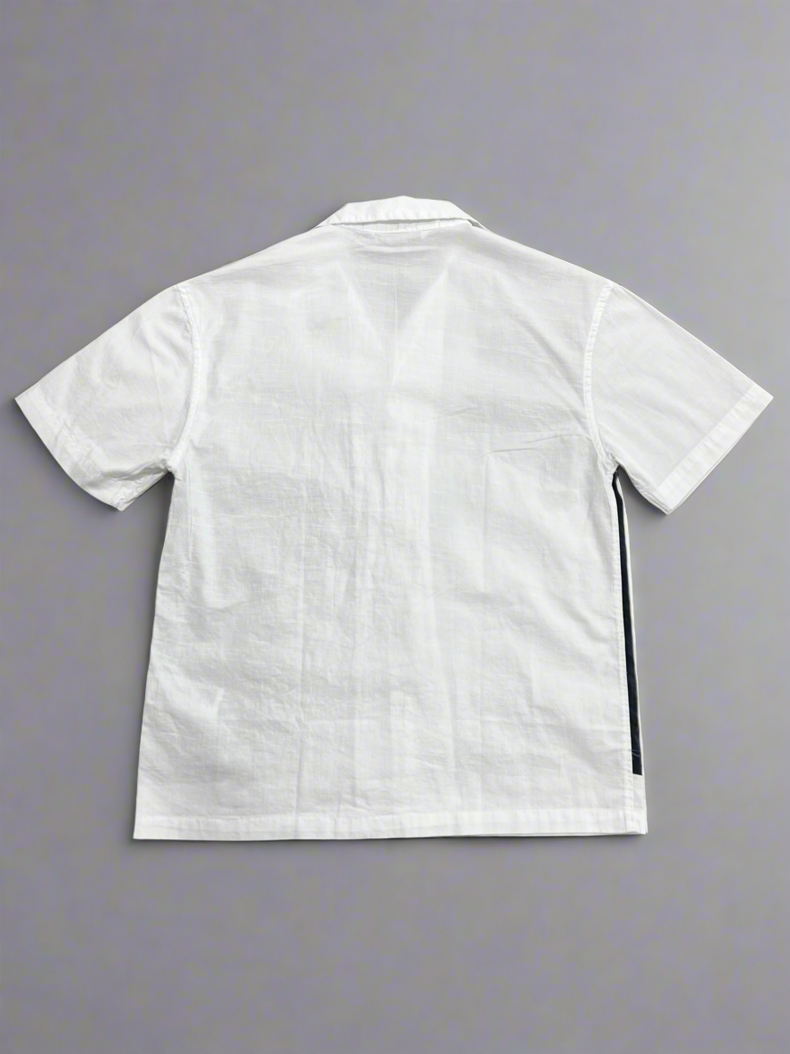 Men White & Black Print Regular Fit Casual Shirt